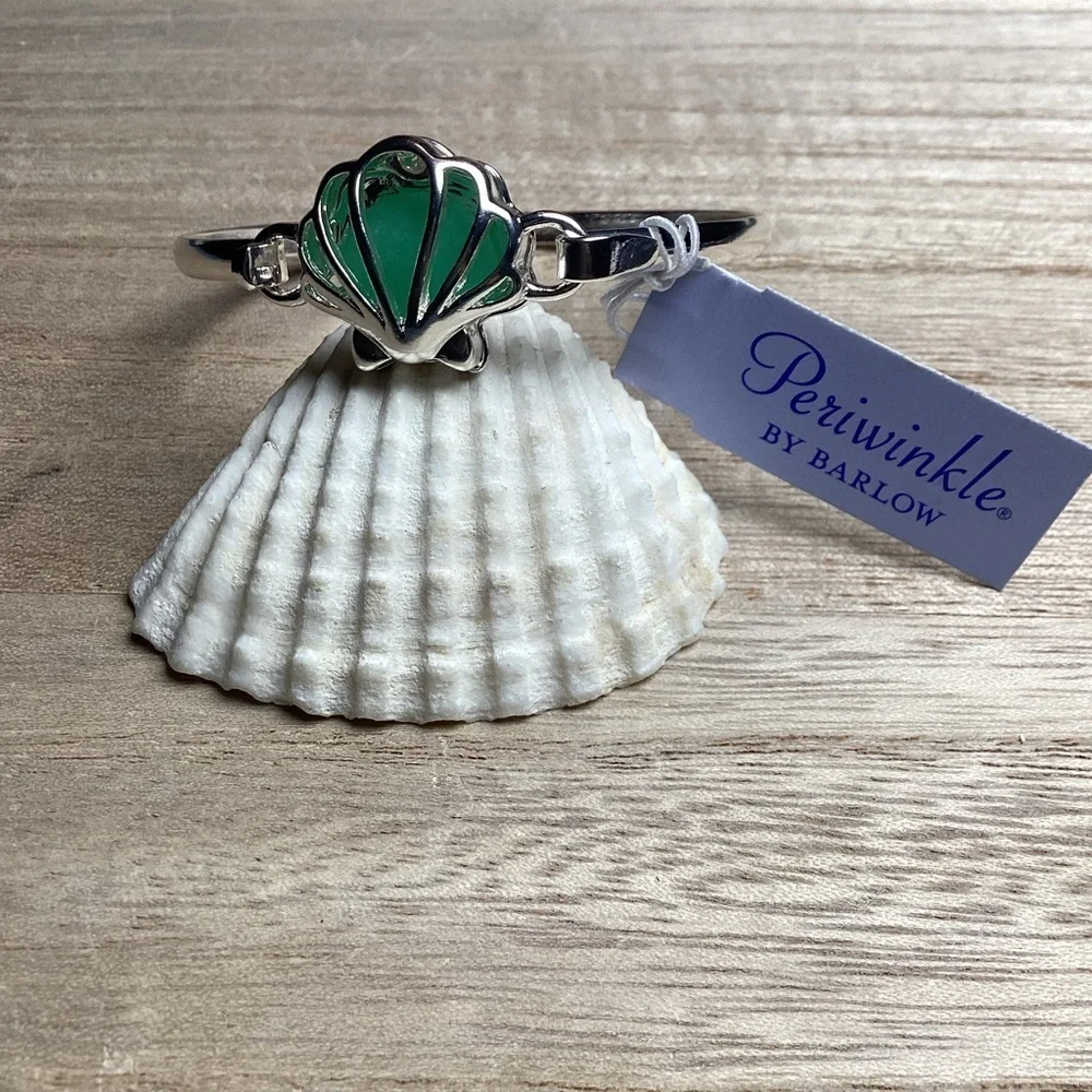 PERIWINKLE BY BARLOW SILVER GREEN SEA‎ GLASS SHELL BRACELET COASTAL B… - Picture 3 of 8